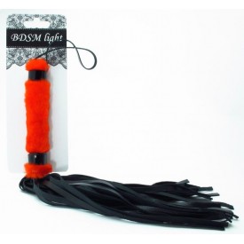 Нежная плеть с красным мехом BDSM Light - 43 см.
